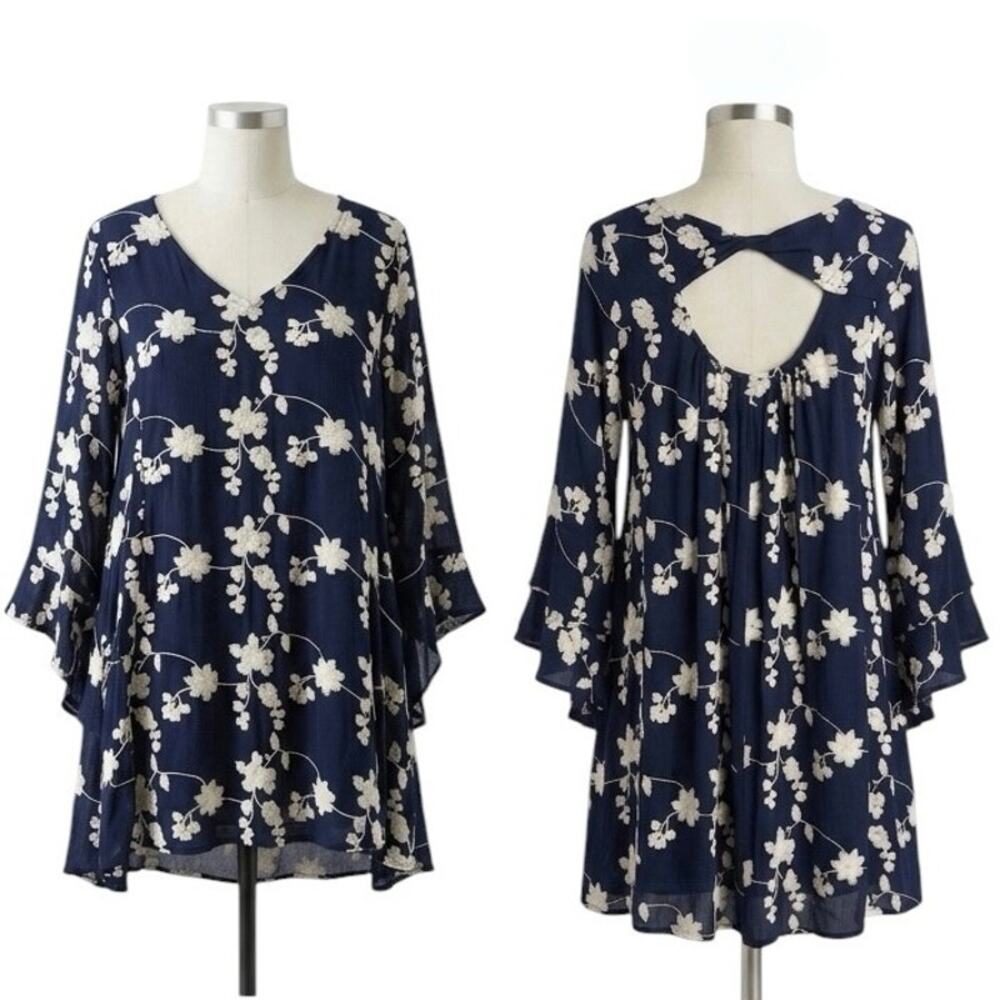 Altar’d State Navy Embroidered Floral Bell Sleeve Boho Cutout Dress S